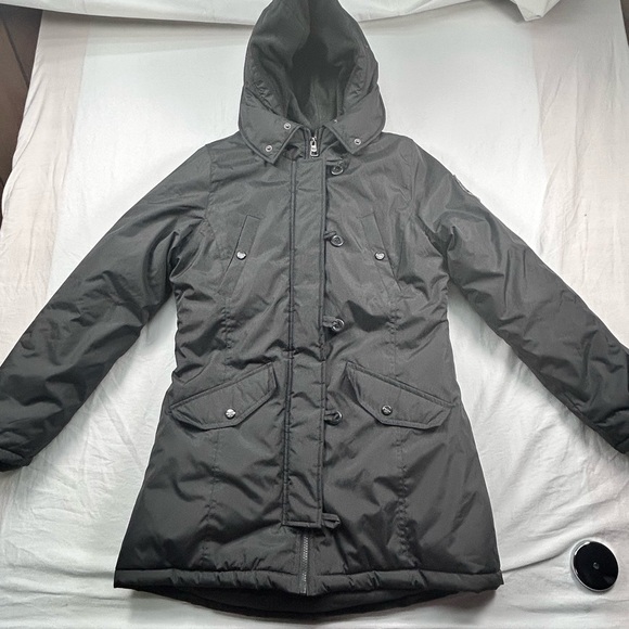 Madden Girl Black Hooded Winter Coat Jacket Faux Fur Trim Size S/P - Picture 12 of 15